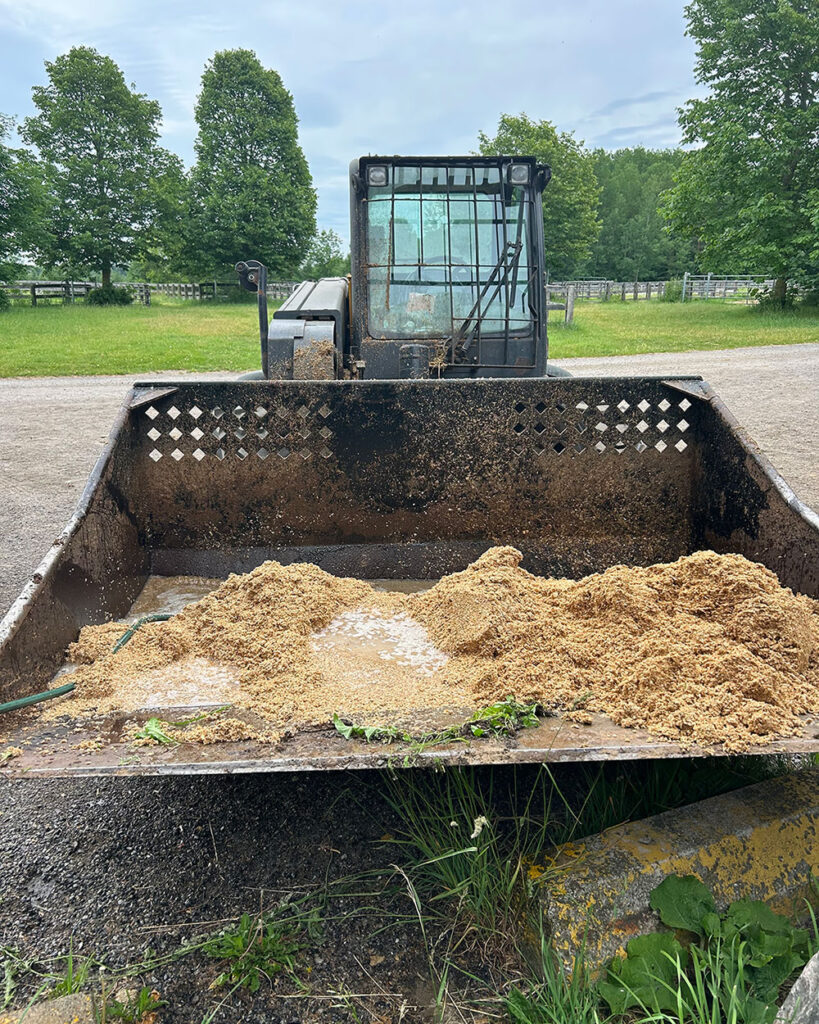 mikes-magic-compost-uxbridge